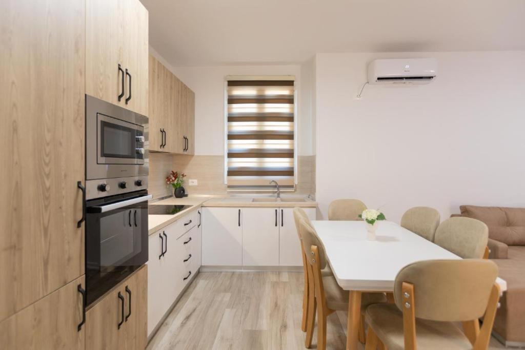 Zani'S Villa Vlorë Zimmer foto